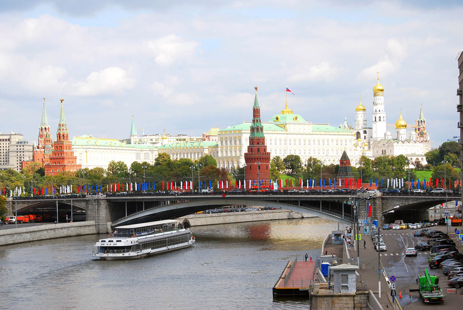 River Palace Кремль.